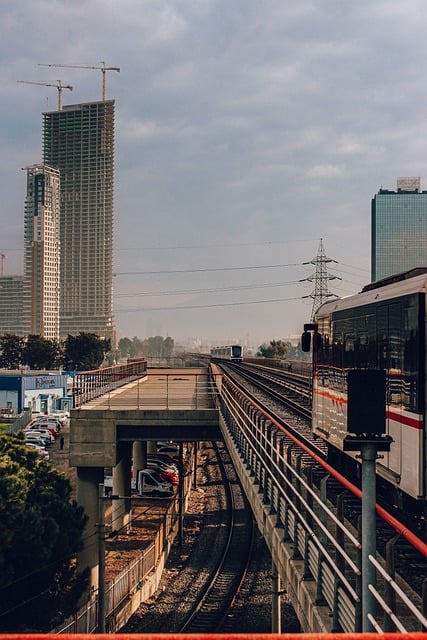 İzmir metro istasyonu